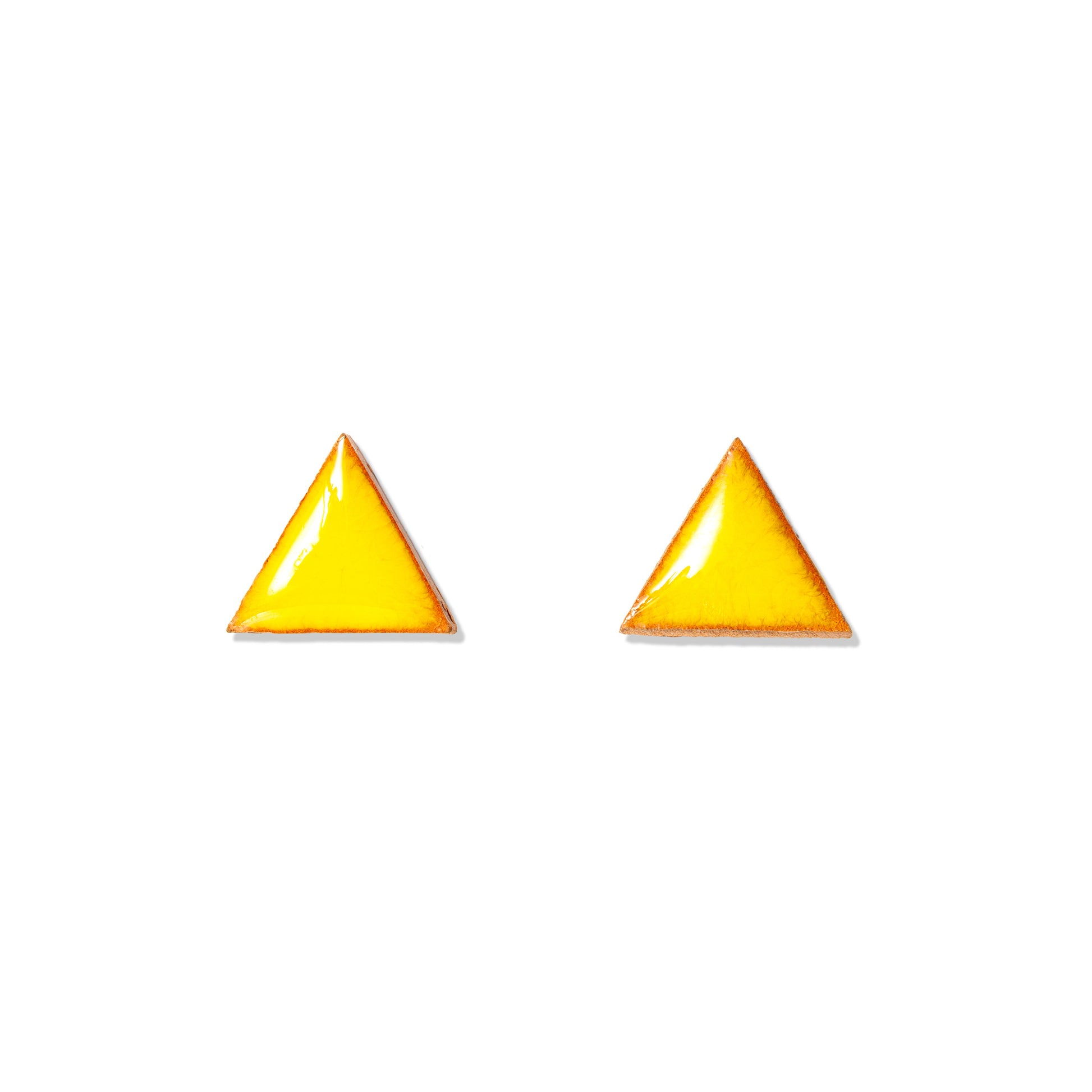 triangolo giallo; gioielli in ceramica